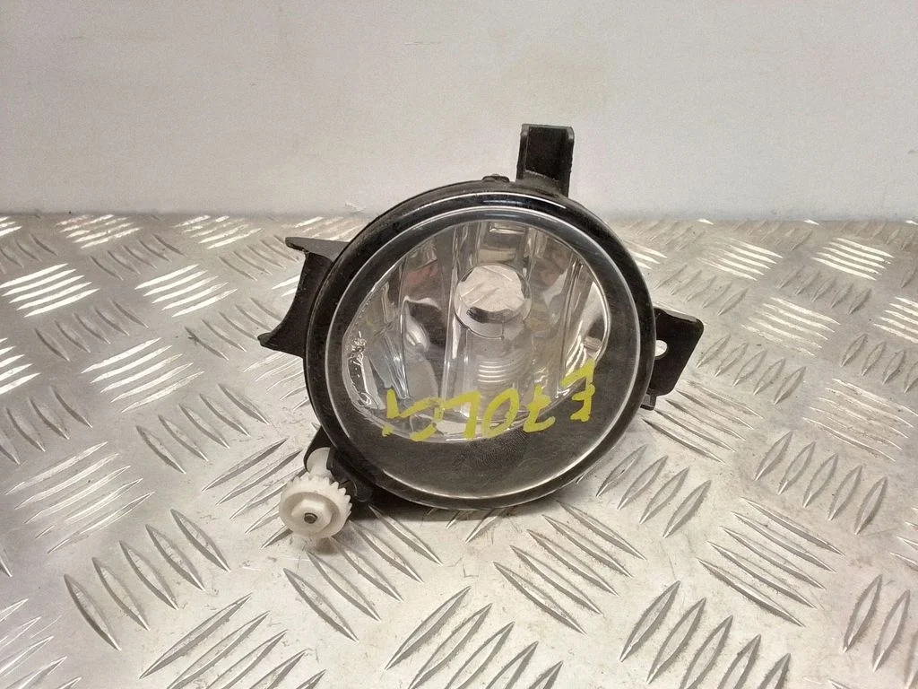 Front fog light 6317723743401