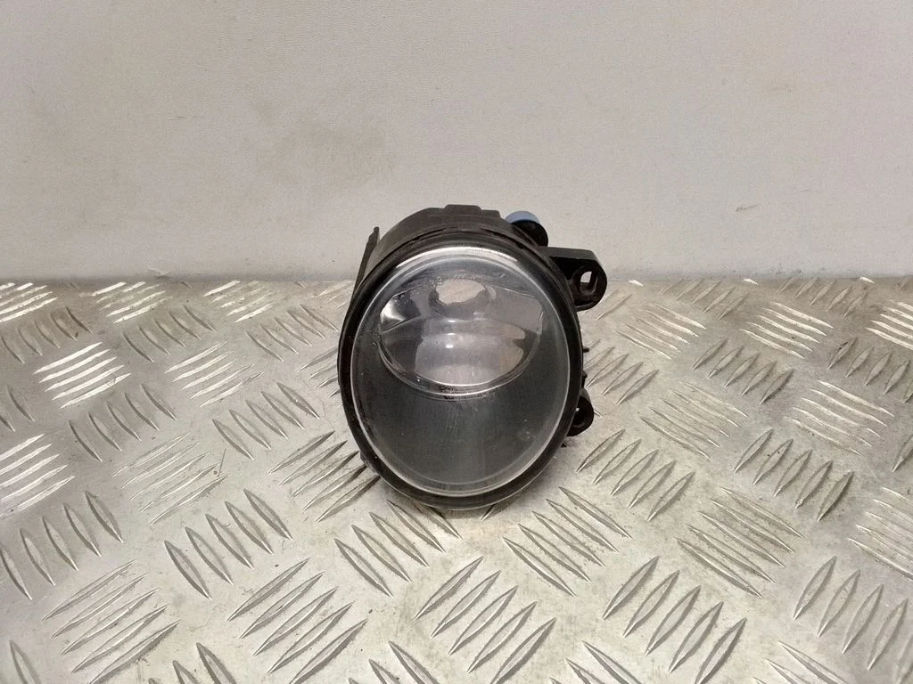 Halogen przedni 63176920885