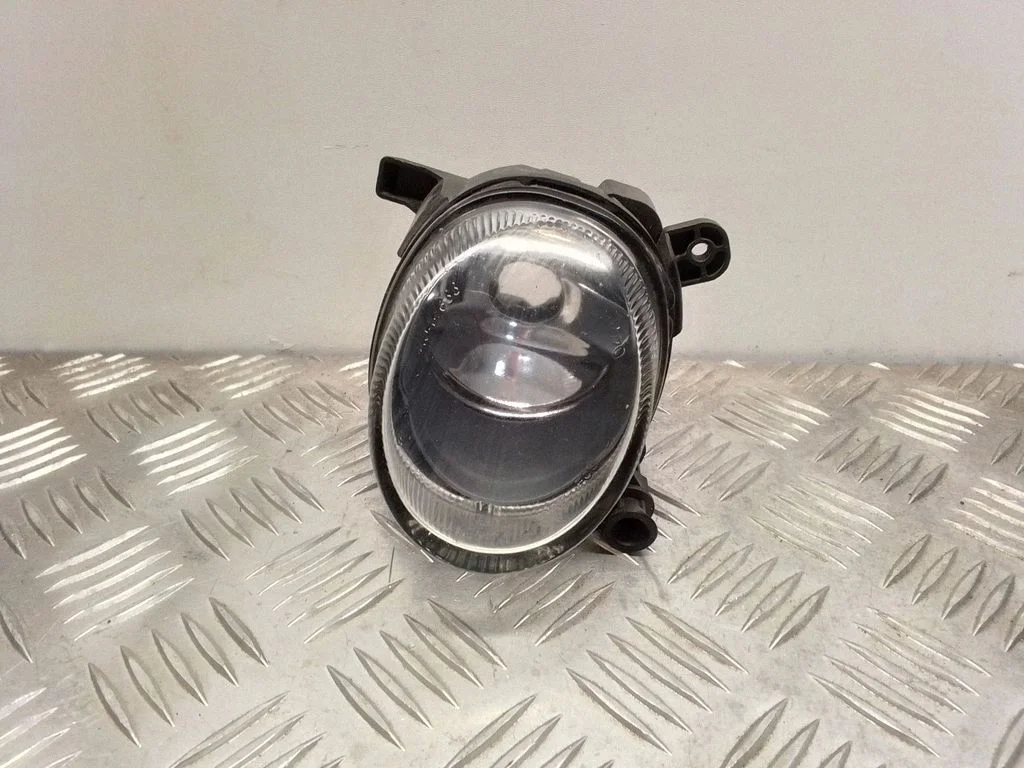 Halogen przedni 8T0941699 – Audi A5 Sportback 8TA (2009-2016)