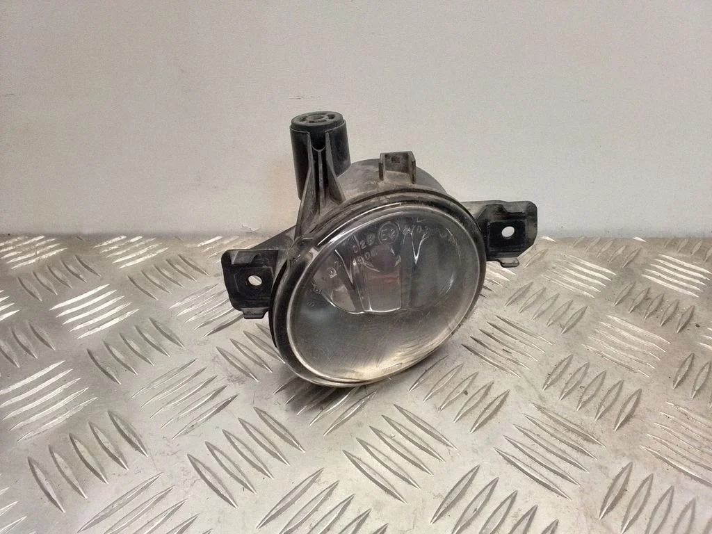 Front fog light – BMW X5 E70 (2006-2013)