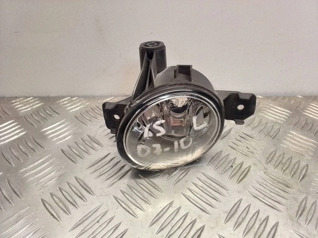 Front fog light – BMW X5 E70 (2006-2013)