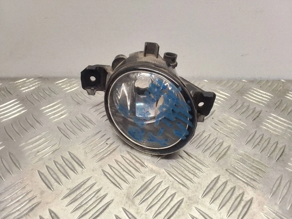 Halogen przedni 2615589905 – Renault Laguna II (2001-2007)