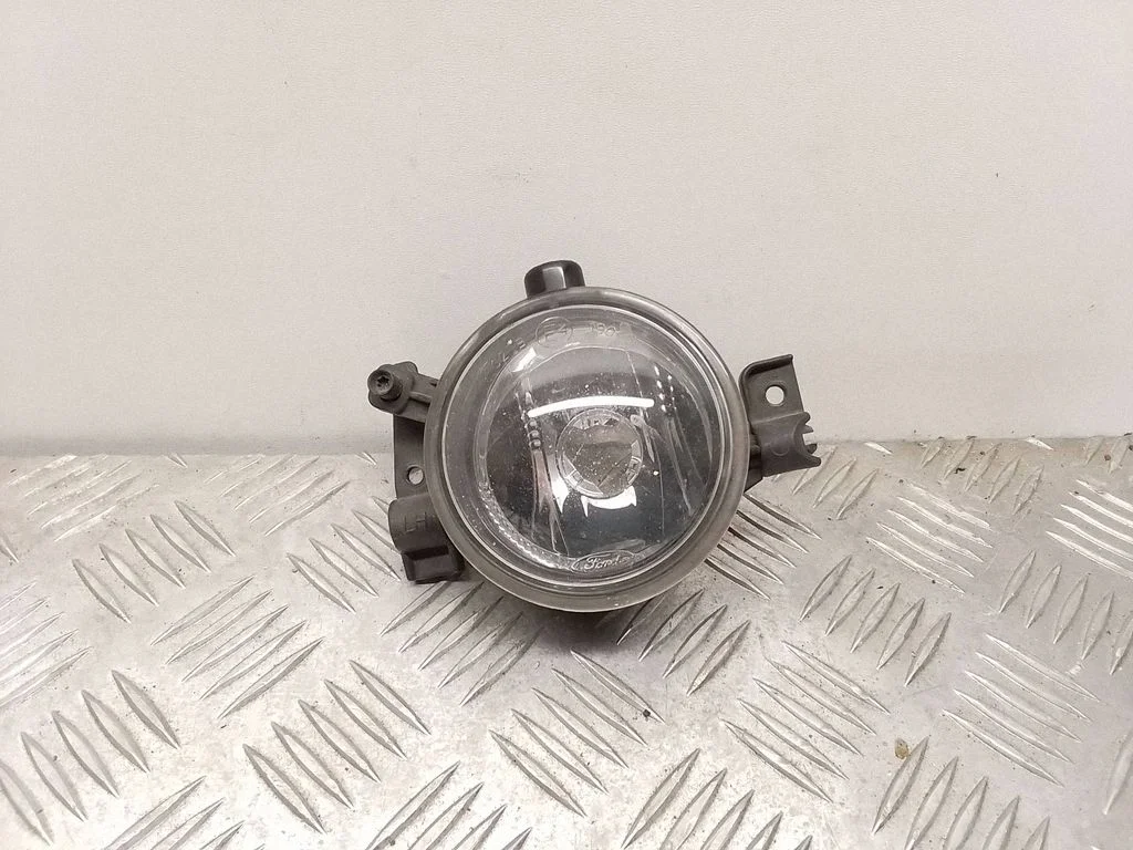 Front fog light 3M5115K202AA – Ford Focus C-MAX (2003-2010)