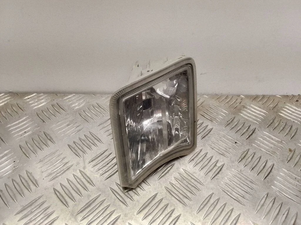 Halogen przedni 8152047020