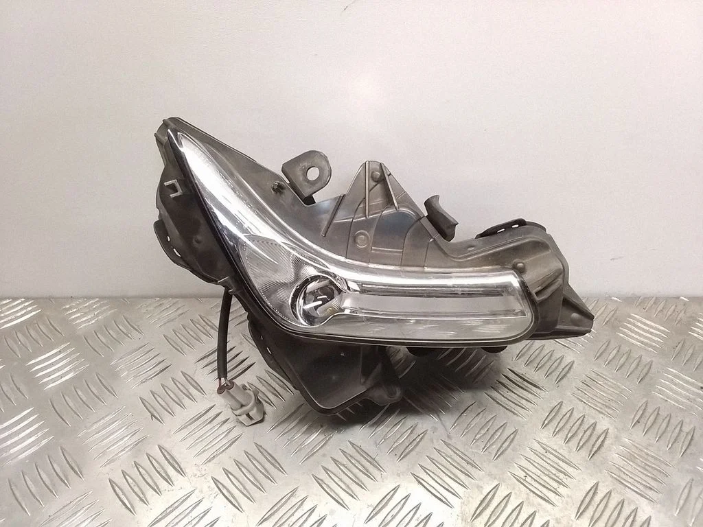 Halogen przedni MDE1313473R