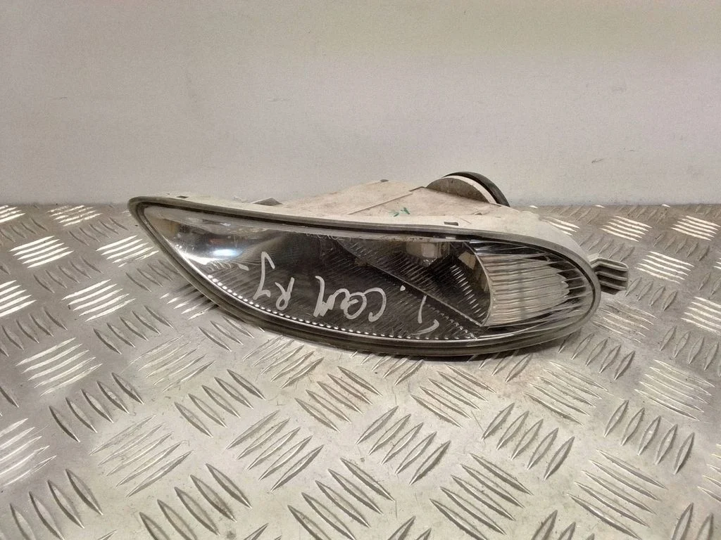 Front fog light 94520006 – Toyota Camry (2001-2006)