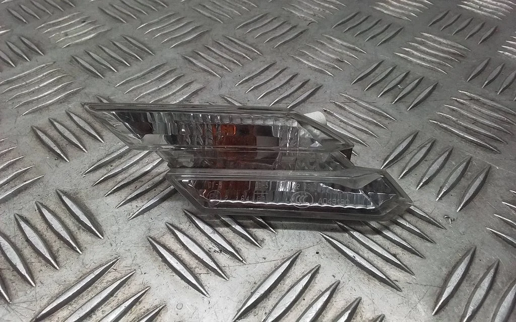 Poritiiva suunatuli – BMW 6-seeria E63 E64 (2002-2010)