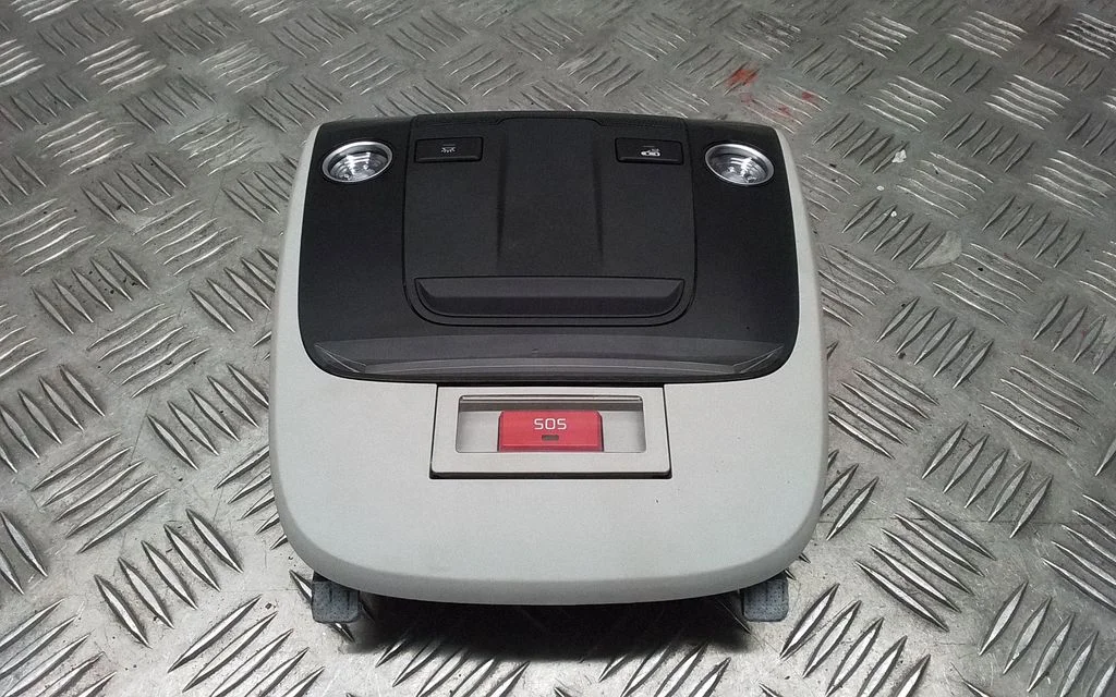 Esiistmete valgustustuli – KIA EV6 (2021-)