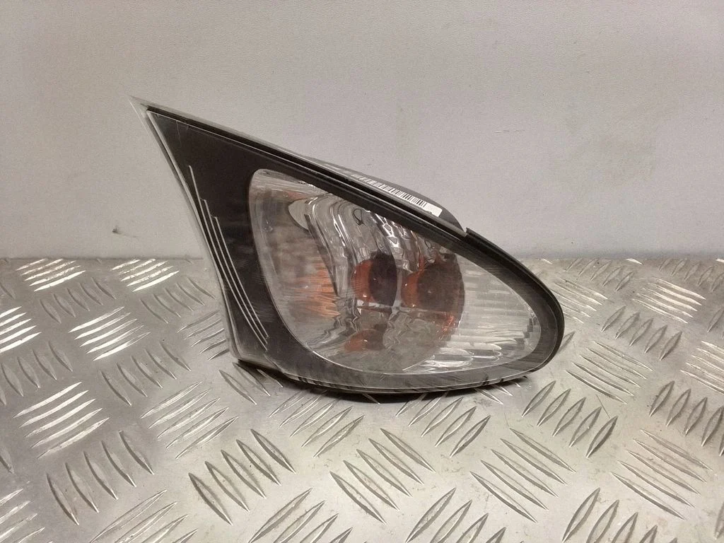 Eesmine suunatuli – BMW 3-seeria E46 (1998-2005)