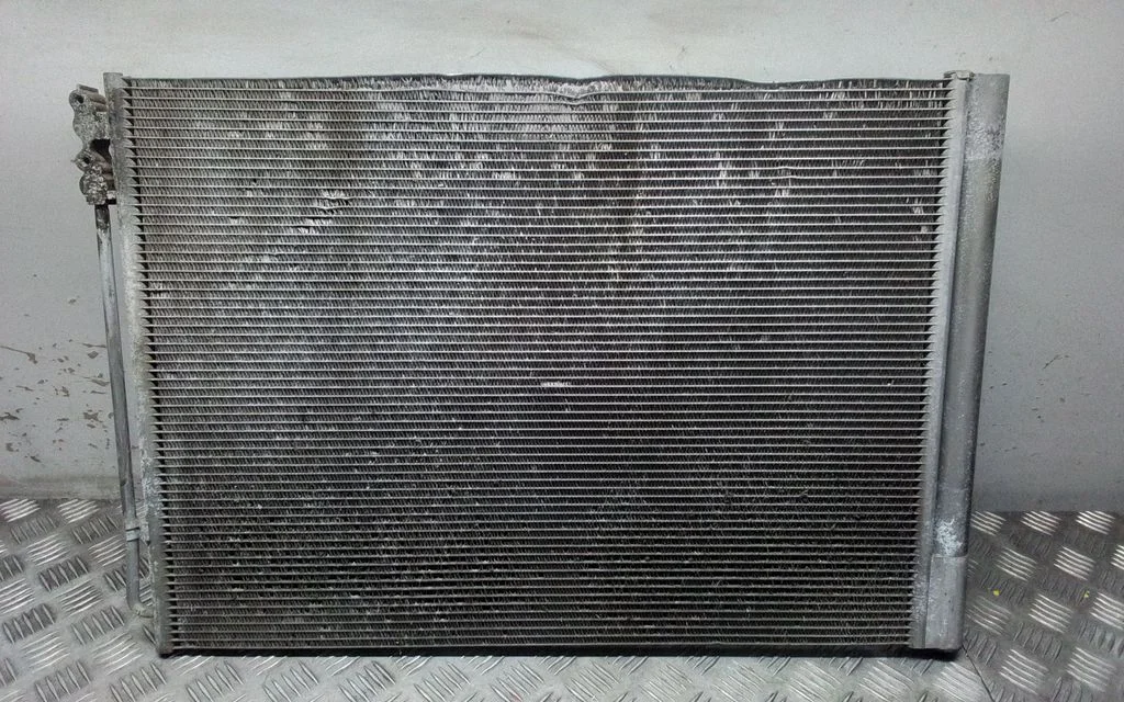A/C cooling radiator (condenser) – BMW 7 Series F01 F02 F03 F04 (2008-2016)