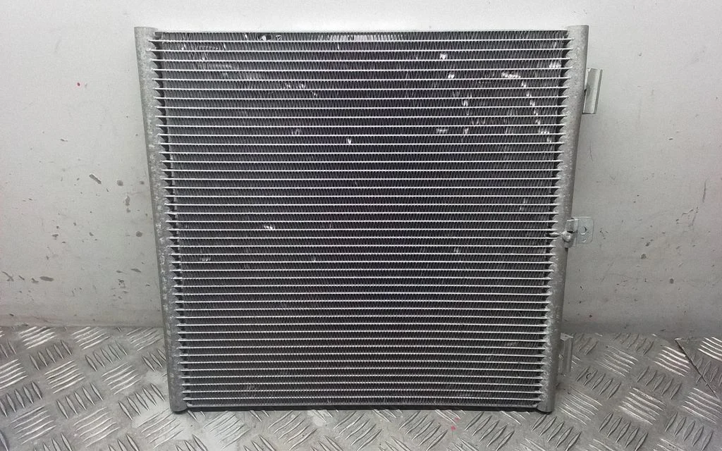 A/C cooling radiator (condenser) – Porsche 911 991 (2011-2019)