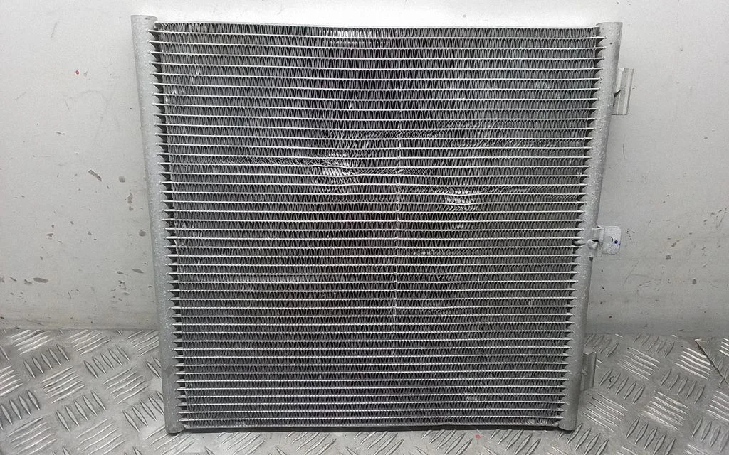 A/C cooling radiator (condenser) – Porsche 911 991 (2011-2019)