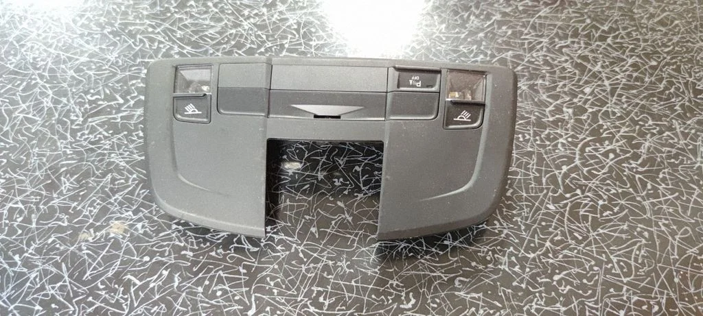 Esiistmete valgustustuli – Porsche 911 991 (2011-2019)