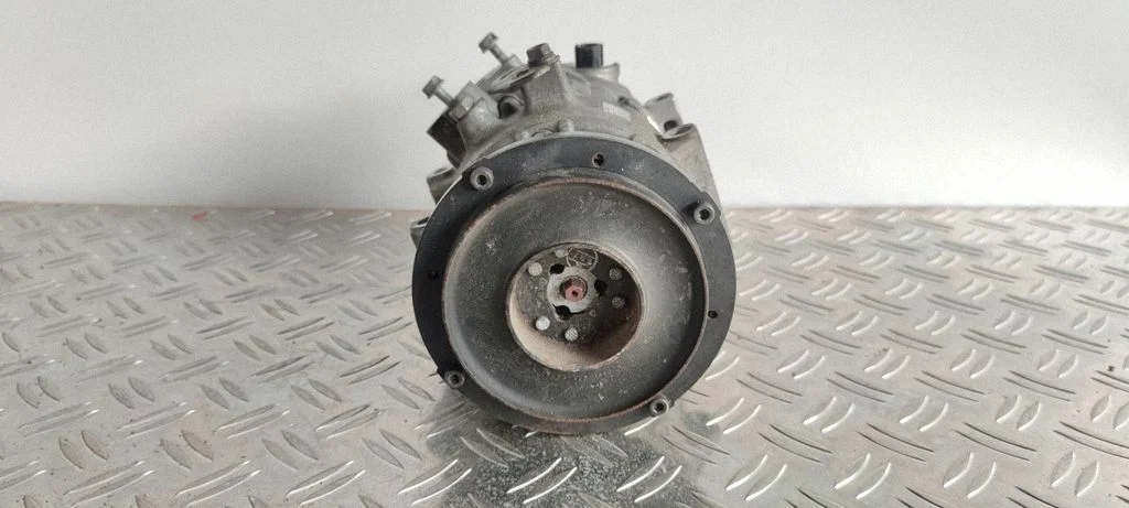 Air conditioning (A/C) compressor (pump) – Lexus GS 250 350 300H 450H (2013-)