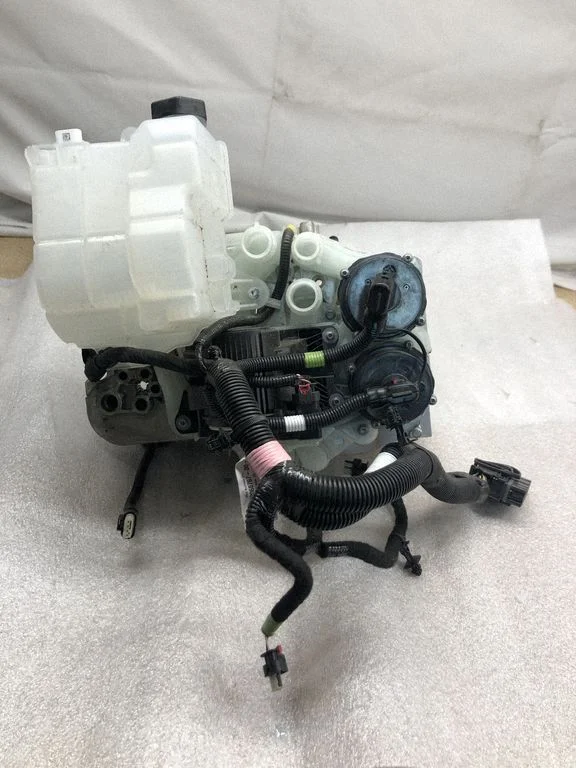 Air conditioning (A/C) compressor (pump) – Tesla Model Y (2020-)