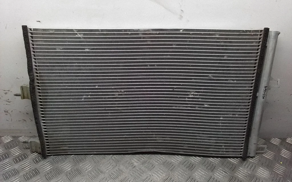 A/C cooling radiator (condenser) – Tesla Model 3 (2017-)