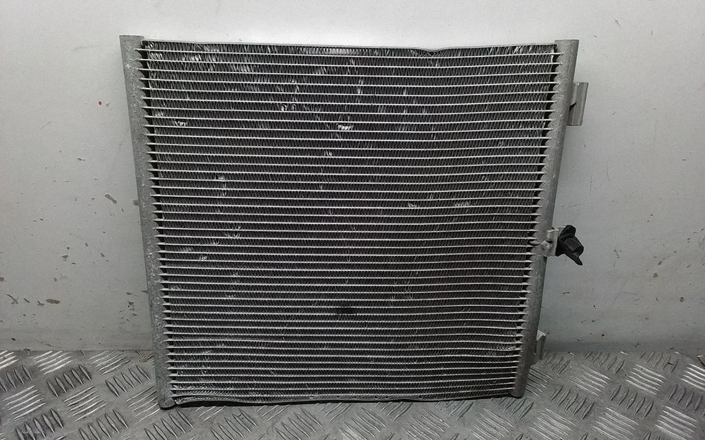 A/C cooling radiator (condenser) – Porsche 911 991 (2011-2019)