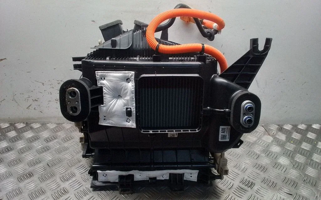 Obudowa nagrzewnicy – komplet – KIA EV6 (2021-)