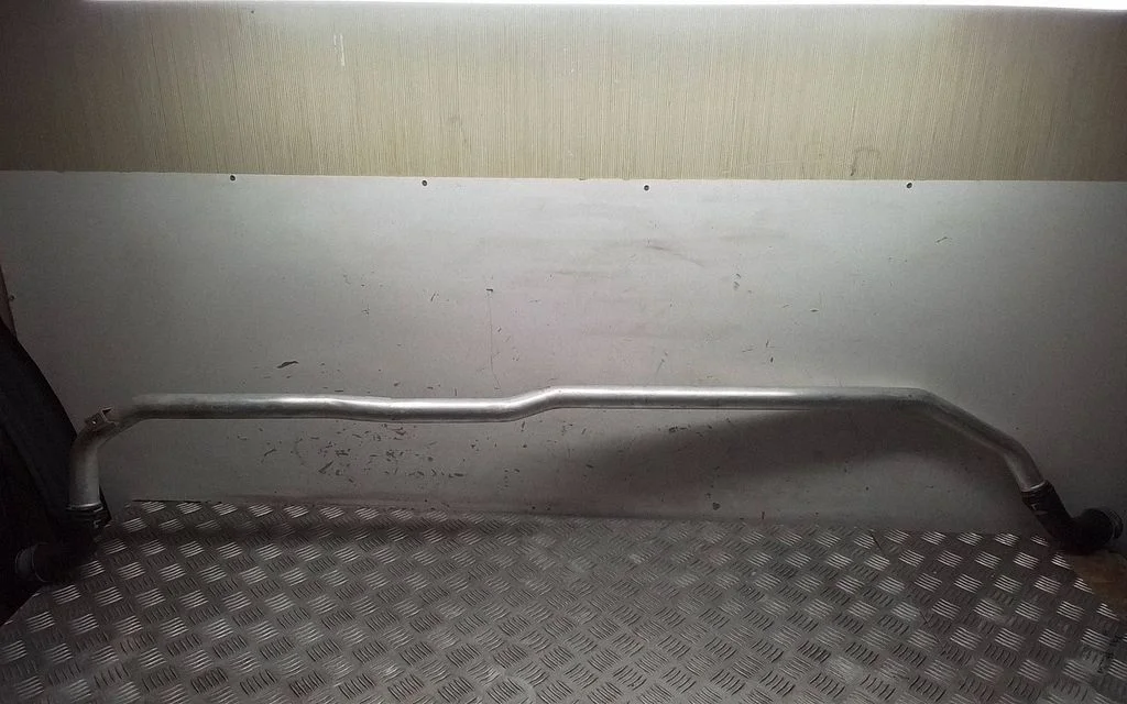 Motora dzesēšanas caurule (-es)/šļūtene (-es) 99110605102