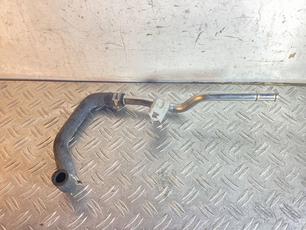 Engine coolant pipe/hose – Lexus RX 450H (2016-)