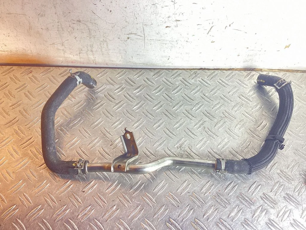Engine coolant pipe/hose – Lexus RX 450H (2016-)