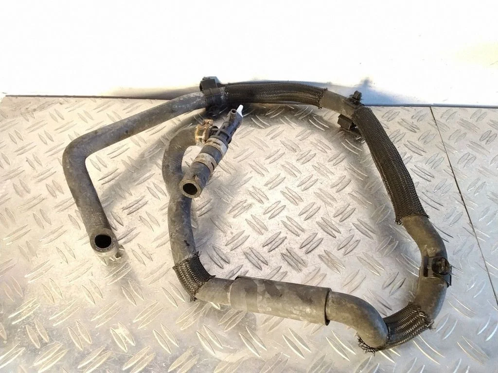 Engine coolant pipe/hose – Lexus RX 450H (2016-)