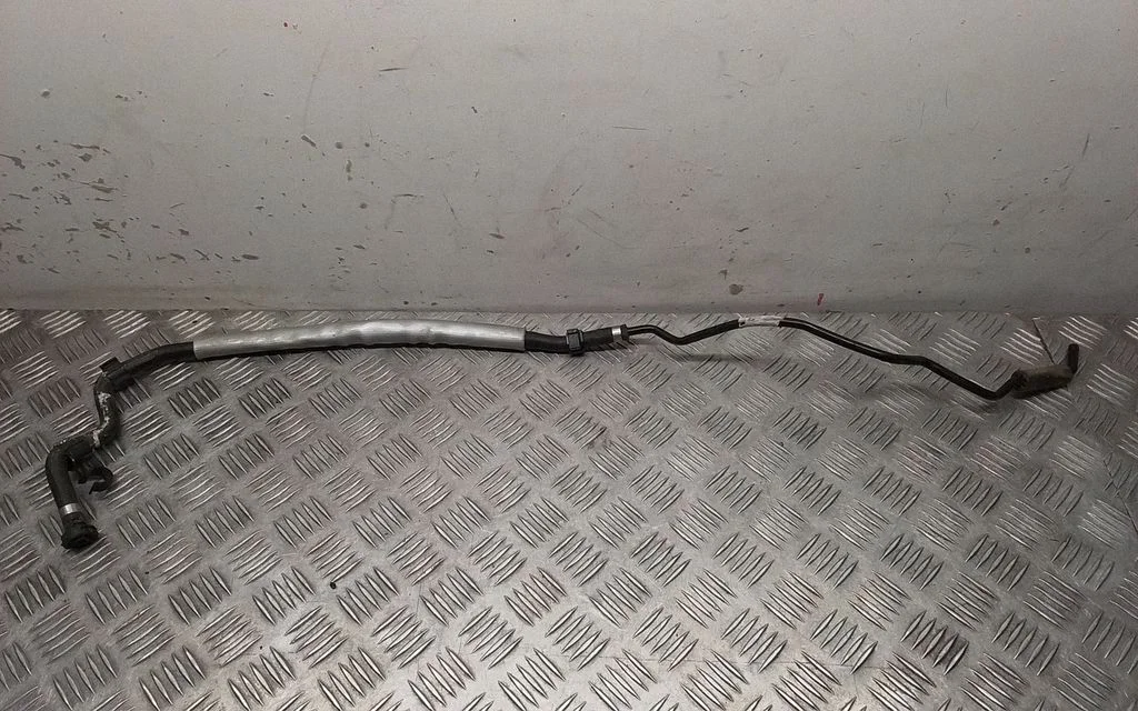Engine coolant pipe/hose – Porsche Cayenne (92A) (2010-2017)
