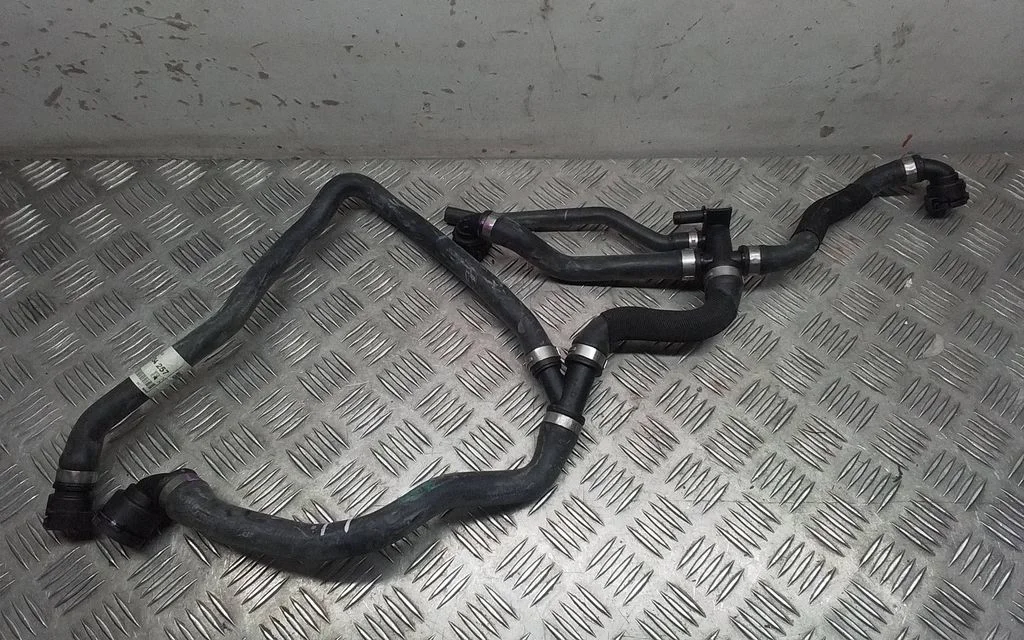 Mootori jahutusvedeliku toru / voolik – BMW X5 F15 (2013-2017)