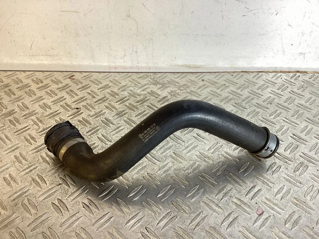Engine coolant pipe/hose – Mercedes-Benz ML-Class W166 (2012-2017)