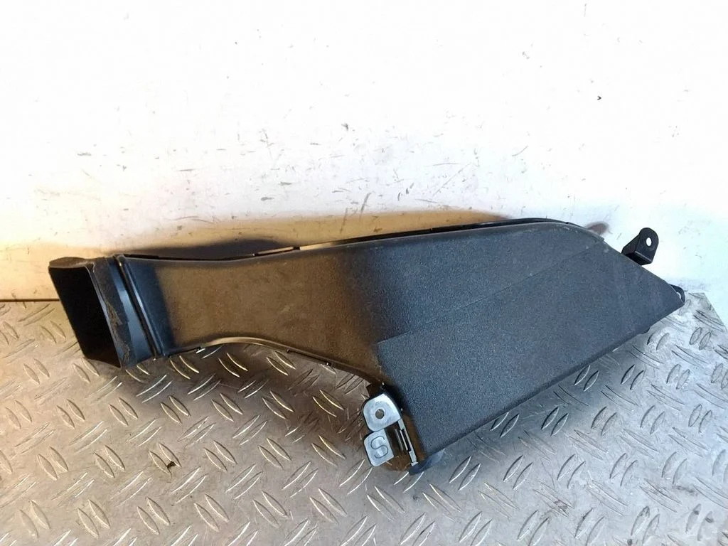 Cabin air duct channel 1775136070