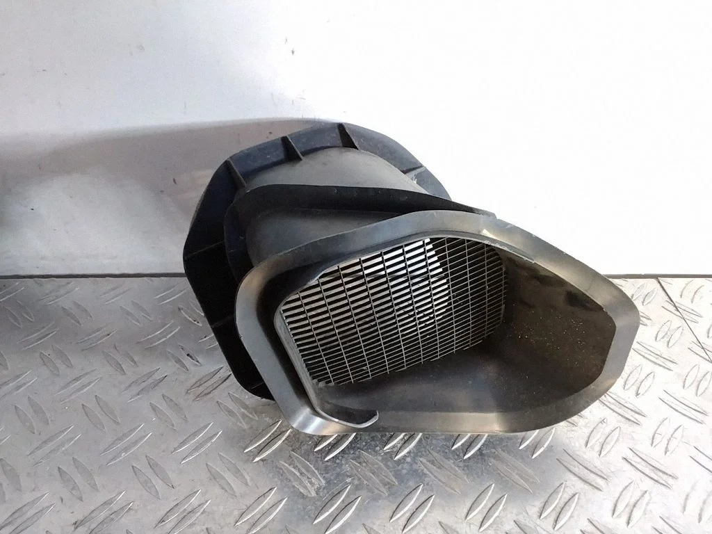 Salona gaisa kanāls (-i) – Porsche Cayenne (92A) (2010-2017)