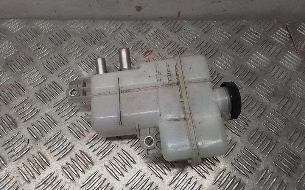 Coolant expansion tank/reservoir – Toyota RAV 4 (XA50) (2018-)