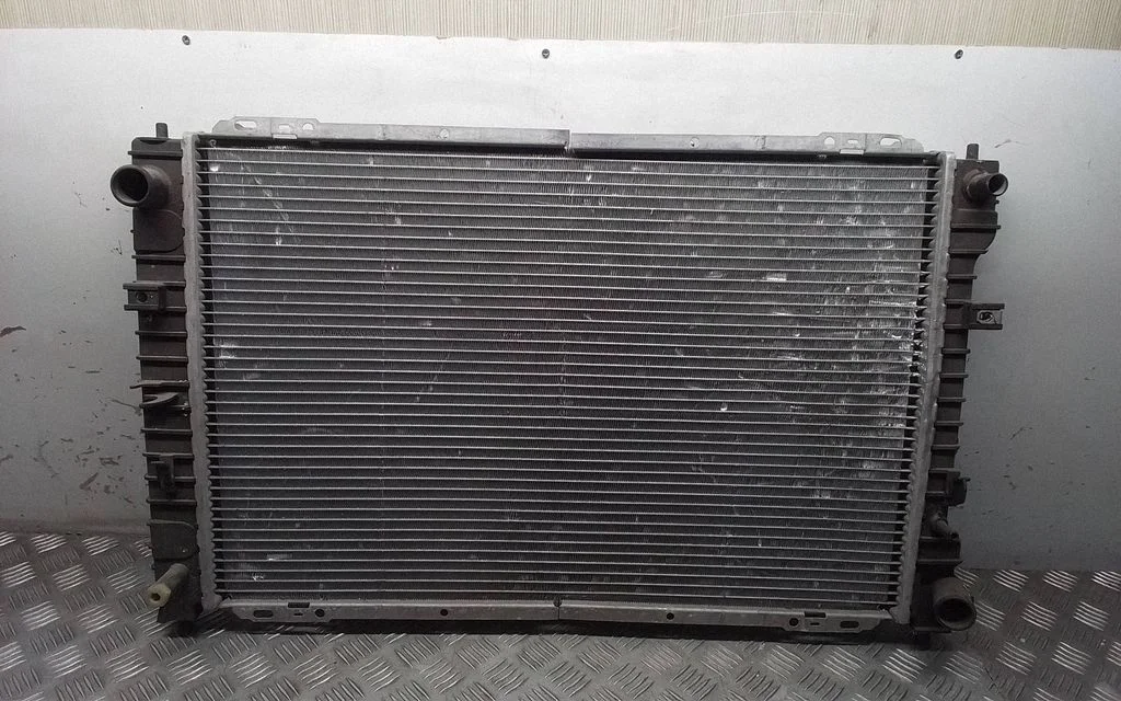 Dzesēšanas šķidruma radiators