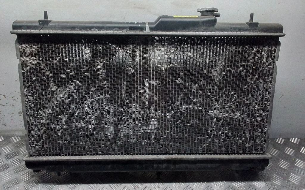 Coolant radiator