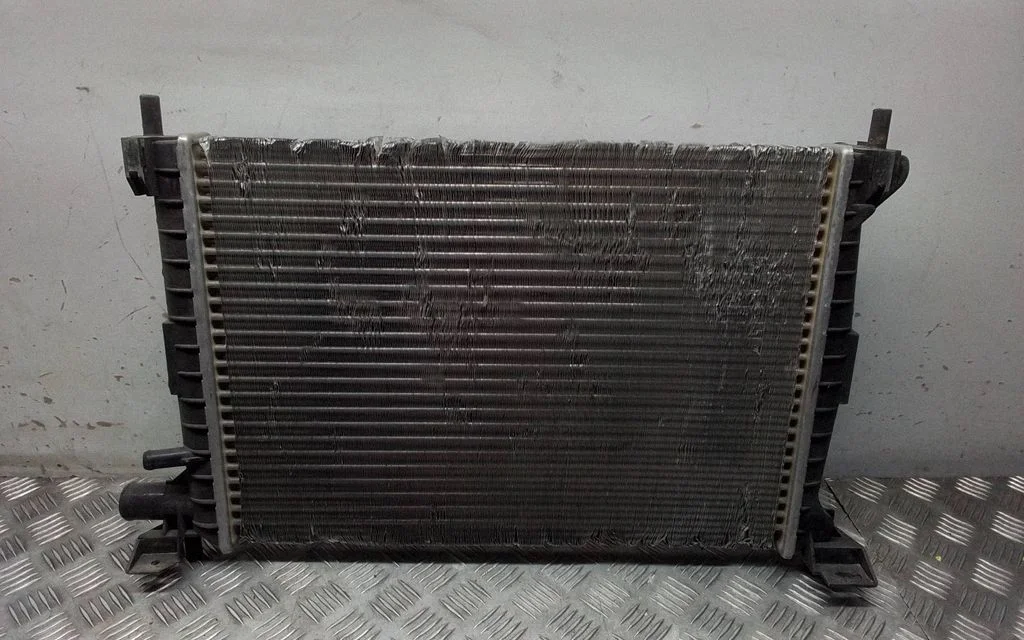 Coolant radiator 96FW8K160