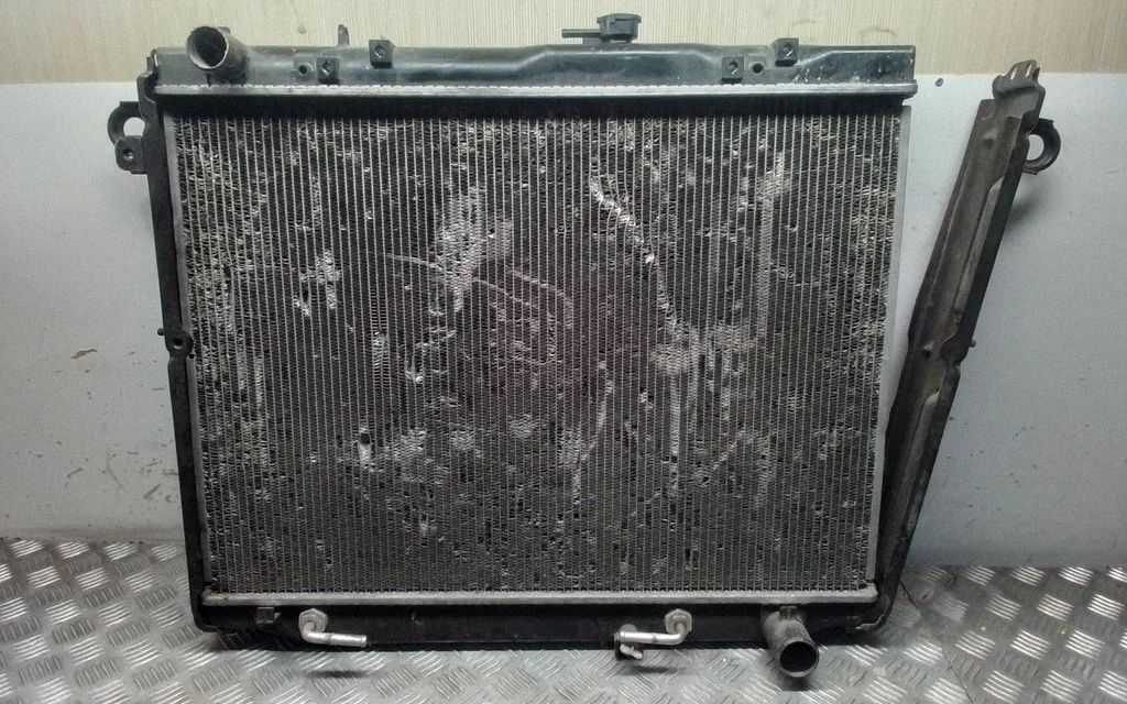 Coolant radiator