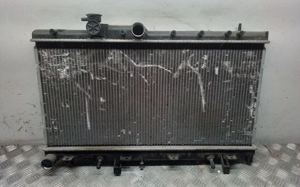 Coolant radiator