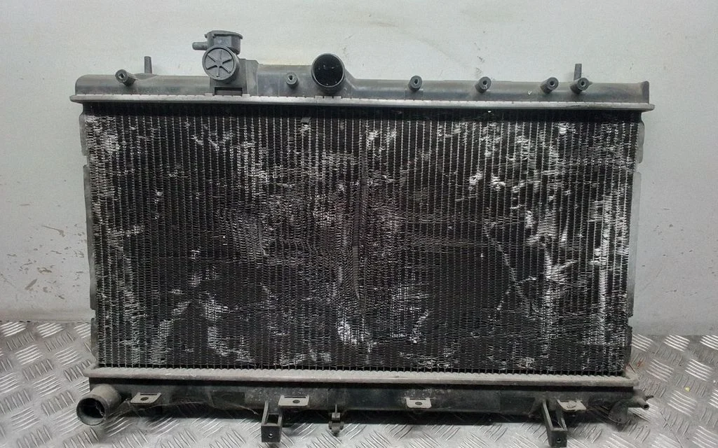 Coolant radiator