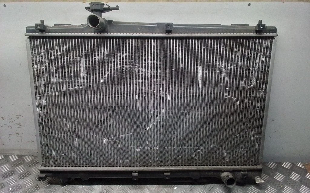 Jahutusvedeliku radiaator 4221724301 – Toyota Avensis Verso (2001-2009)