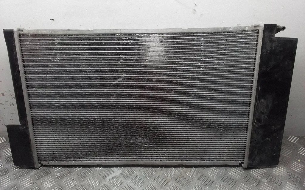 Coolant radiator 164000D430