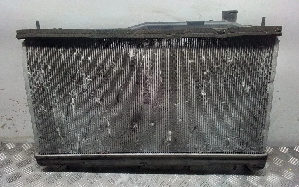 Coolant radiator