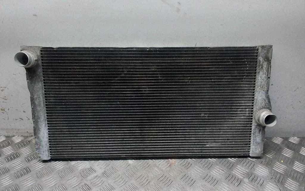 Coolant radiator