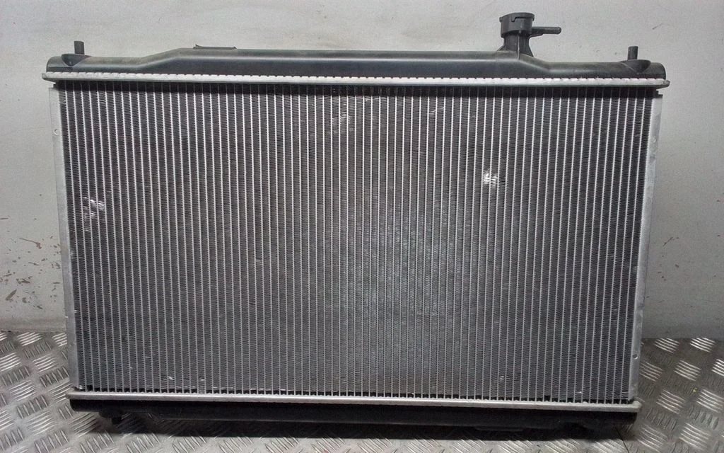 Jahutusvedeliku radiaator – Honda CR-V (2013-2016)