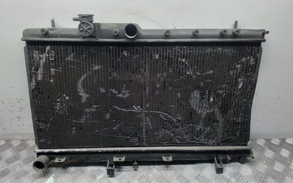Coolant radiator