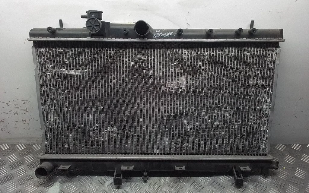 Coolant radiator
