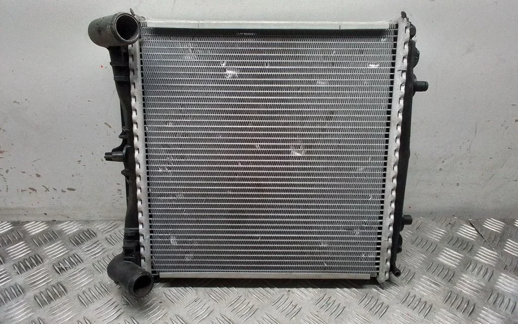 Coolant radiator