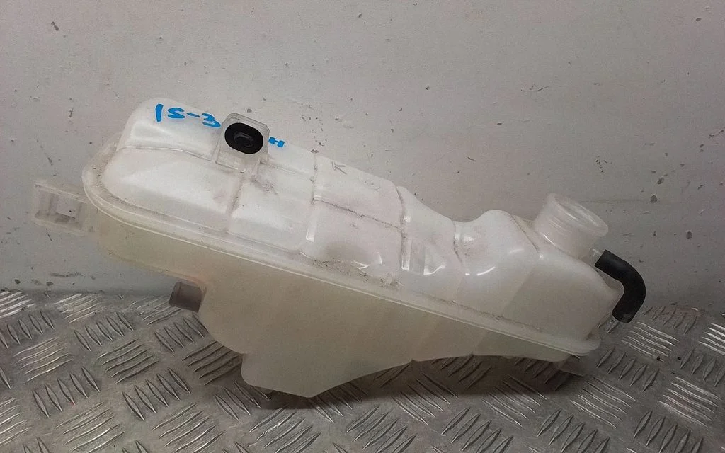 Coolant expansion tank/reservoir – Lexus IS III XE30 (2013-2020)