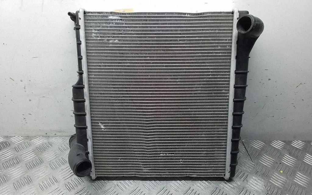 Dzesēšanas šķidruma radiators 99110613203