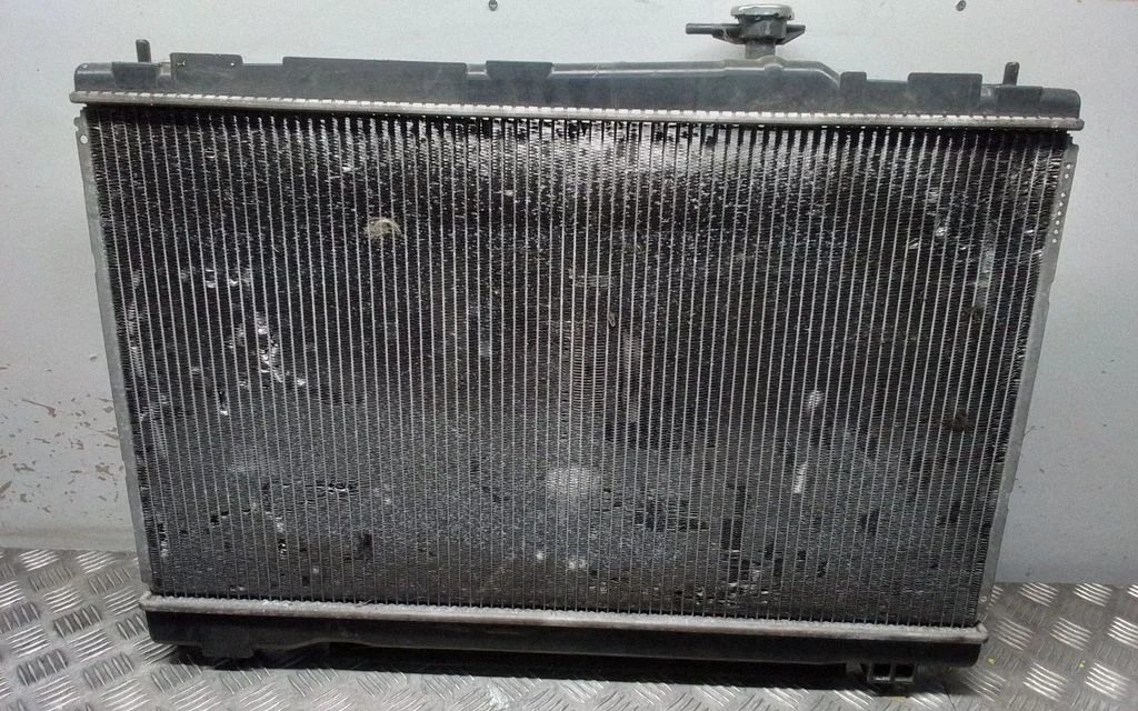 Jahutusvedeliku radiaator 4221724291 – Toyota Avensis Verso (2001-2009)