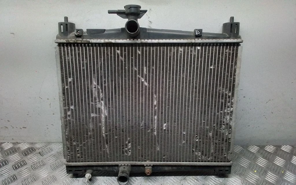 Jahutusvedeliku radiaator 4221722670